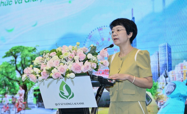 Bà Nguyễn Thị Thiên Phương, Phó Cục trưởng Cục Môi trường, Bộ Nông nghiệp và Môi trường phát biểu. ba-nguyen-thi-thien-phuong-pho-cuc-truong-cuc-moi-truong.jpg