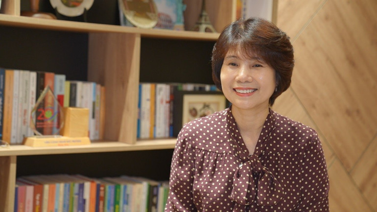 PGS Nguyễn Thị Ánh Tuyết - Viện trưởng Viện Khoa học và Công nghệ môi trường, Đại học Bách khoa Hà Nội, chuyên gia Dự án "Lồng ghép chống chịu biến đổi khí hậu và bảo vệ môi trường để phát triển các đô thị xanh". c-tuyet-4.jpg