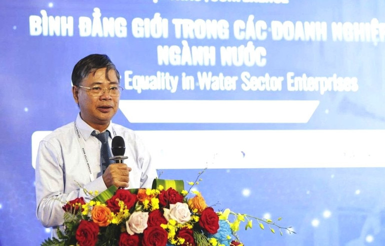 Ông Nguyễn Ngọc Điệp, Chủ tịch VWSA phát biểu. phu-nu-nganh-nuoc-3.jpg