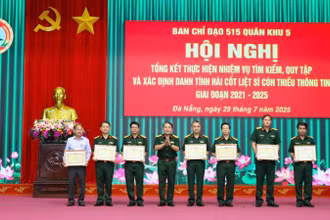 Quân khu 5 đã trao tặng Bằng khen của Bộ Quốc Phòng cho 5 tập thể và 7 cá nhân vì đã có thành tích xuất sắc trong thực hiện nhiệm vụ tìm kiếm, quy tập và xác định danh tính hài cốt liệt sĩ còn thiếu thông tin giai đoạn 2021-2025.