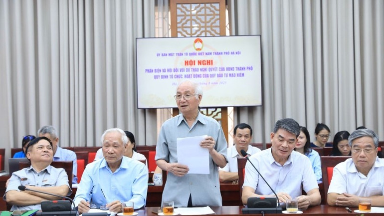 Nhiều chuyên gia quan tâm đến quy định về miễn trừ đối với doanh nghiệp, tổ chức được đầu tư khi xảy ra rủi ro. img-20250813-173359.jpg