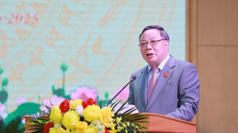 Phó Bí thư Thường trực Thành ủy Nguyễn Văn Phong phát biểu chỉ đạo tại Đại hội. img-20250723-150317.jpg
