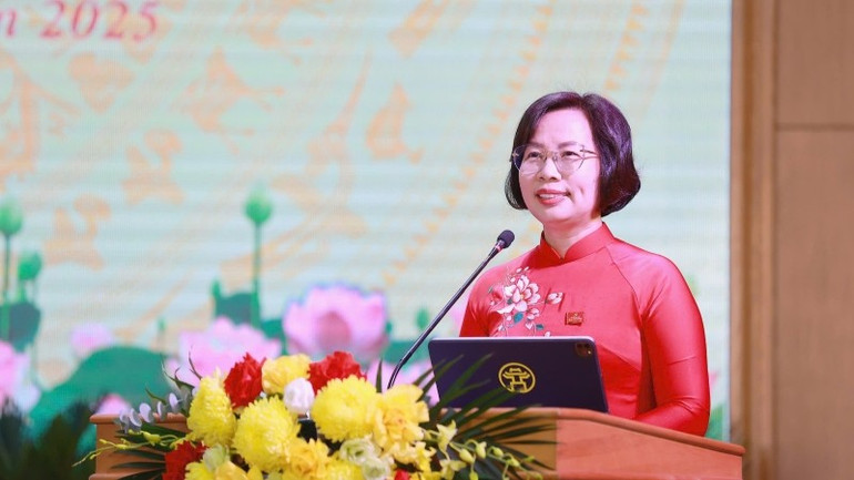 Bí thư Đảng ủy phường Thanh Xuân Bùi Huyền Mai phát biểu khai mạc Đại hội. img-20250723-150241.jpg