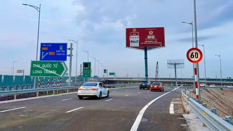 Nút giao Long Thành kết nối vào cao tốc Biên Hòa-Vũng Tàu. (Ảnh: VÕ LÊ)
