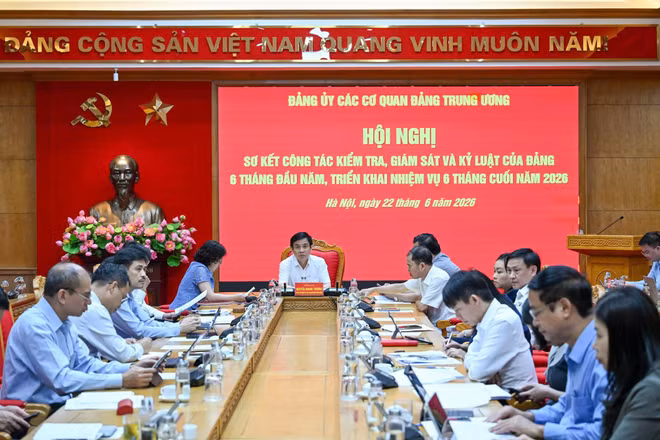 Đảng ủy các cơ quan Đảng Trung ương tổ chức Hội nghị sơ kết công tác kiểm tra, giám sát và kỷ luật của Đảng 6 tháng đầu năm. (Ảnh: DUY LINH)
