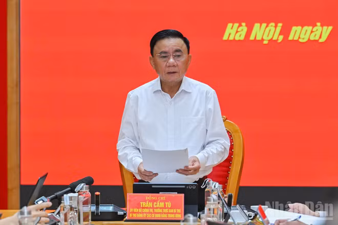 Đồng chí Trần Cẩm Tú, Ủy viên Bộ Chính trị, Thường trực Ban Bí thư. (Ảnh: THỦY NGUYÊN)