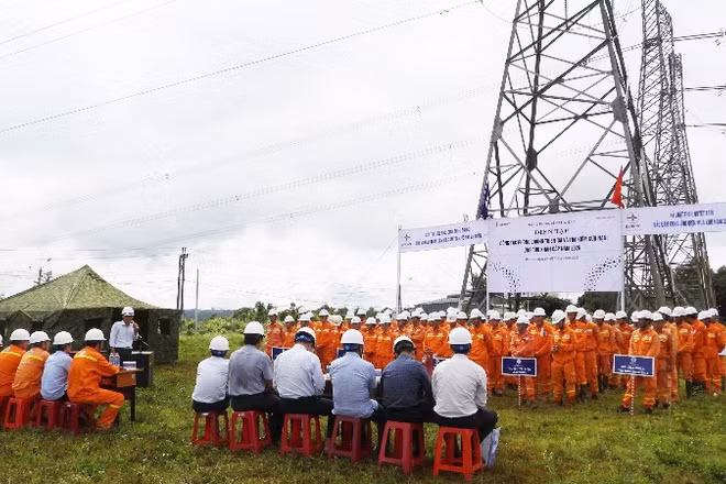 Toàn cảnh buổi diễn tập phòng, chống thiên tai, tìm kiếm cứu nạn và ứng cứu khẩn cấp năm 2026.