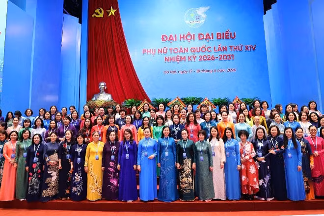 111 đồng chí trong Ban Chấp hành Trung ương Hội Liên hiệp Phụ nữ Việt Nam khóa XIV, nhiệm kỳ 2026-2031 đại diện cho các tầng lớp phụ nữ, các dân tộc, tôn giáo, lĩnh vực công tác và thành phần xã hội trên cả nước.