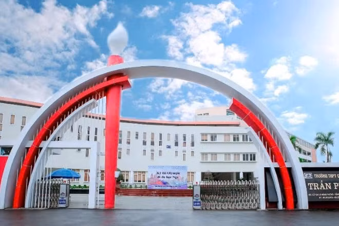 Ảnh minh họa: Trường Trung học phổ thông chuyên Trần Phú (Hải Phòng).