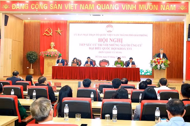 Quang cảnh buổi tiếp xúc cử tri tại phường Đồ Sơn, Hải Phòng. (Ảnh: DUY THÍNH)