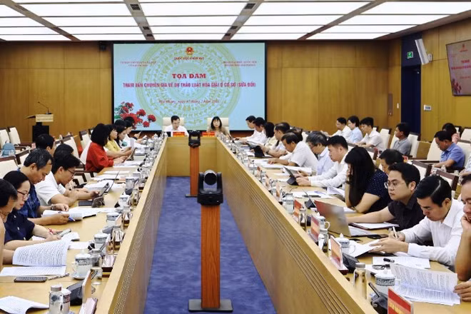 Quang cảnh Tọa đàm.