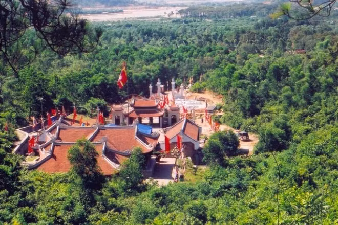Khu di tích Côn Sơn-Kiếp Bạc (Hải Phòng).