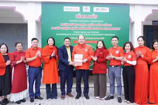 Ra mắt Ngân hàng thực phẩm Hải Phòng (Food Bank Hải Phòng).