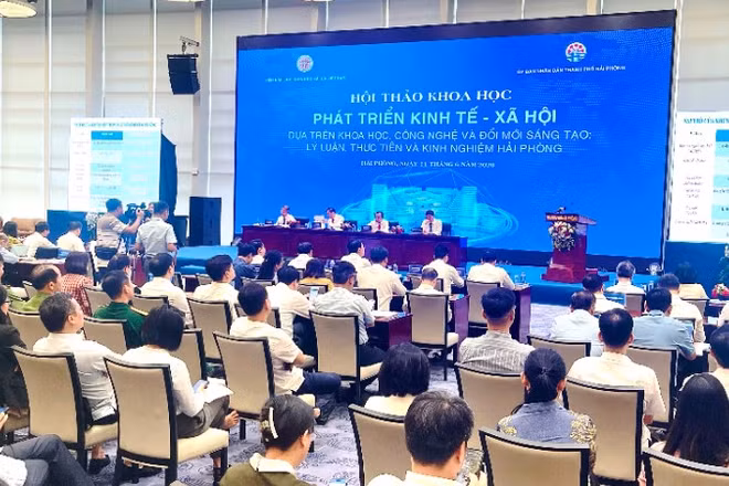 Quang cảnh hội thảo.