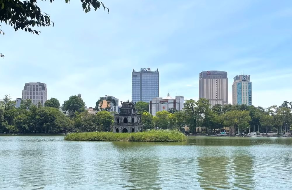 Khu vực Hà Nội ngày nắng, đêm không mưa. Sáng và đêm trời lạnh. (Ảnh minh họa: Đ.T)
