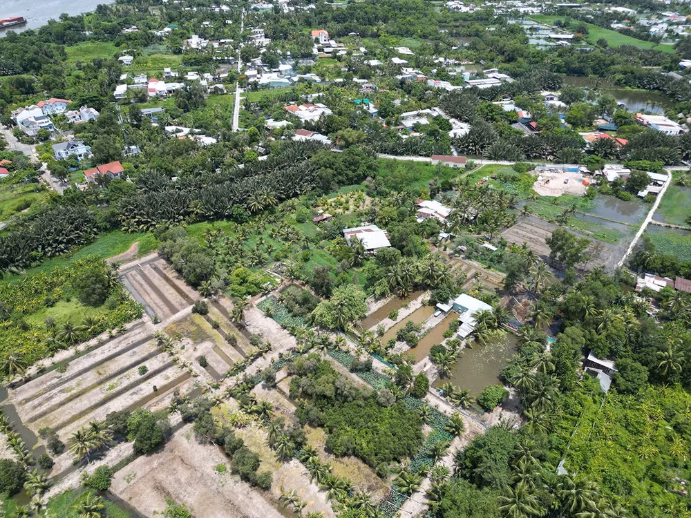 Nằm ngay trong nội thành nhưng bán đảo Bình Quới-Thanh Đa chẳng khác gì vùng quê bị lãng quên (Ảnh: THẾ ANH)