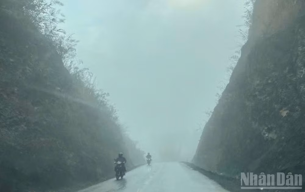 Dự báo khu vực Bắc Bộ nhiều nơi có sương mù nhẹ. (Ảnh minh họa: Đ.T)