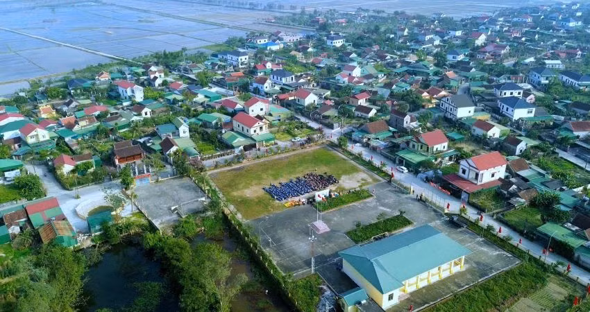Đồng thuận để chủ trương sắp xếp, sáp nhập đơn vị xóm, làng đi vào cuộc sống tại Hưng Nguyên Nam.