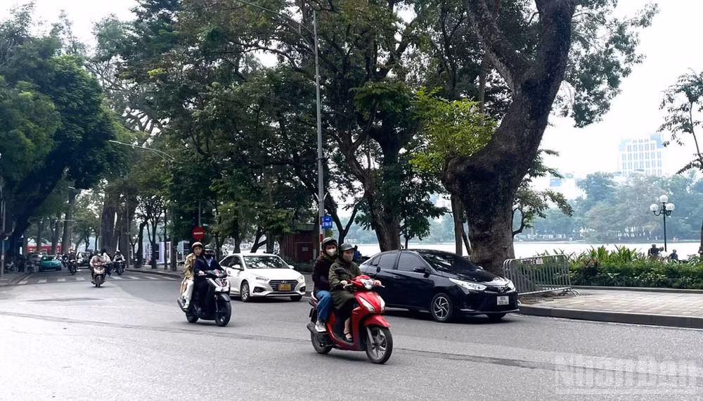Khu vực Hà Nội không mưa, đêm và sáng trời lạnh. (Ảnh minh họa: Đ.T)