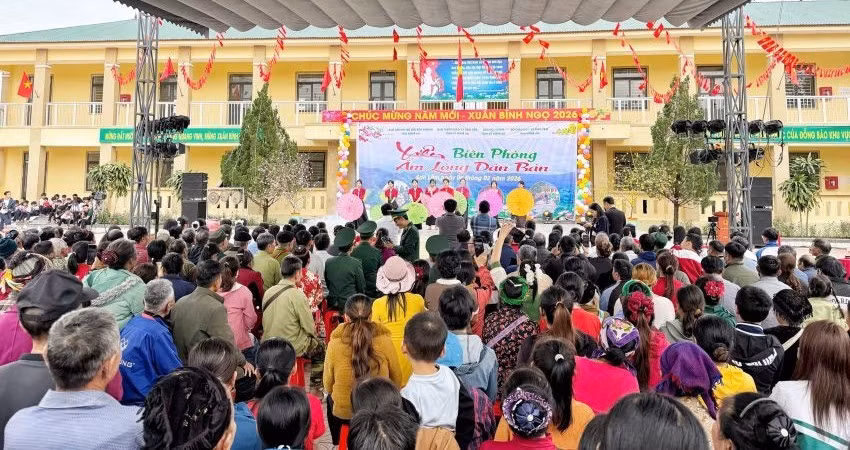 Quang cảnh chương trình.