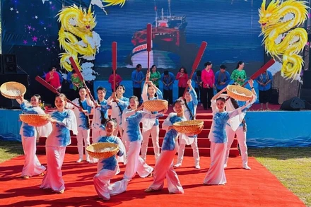 Các tiết mục nghệ thuật đặc sắc tại Lễ hội Nghinh Ông Tam Thắng, Thành phố Hồ Chí Minh