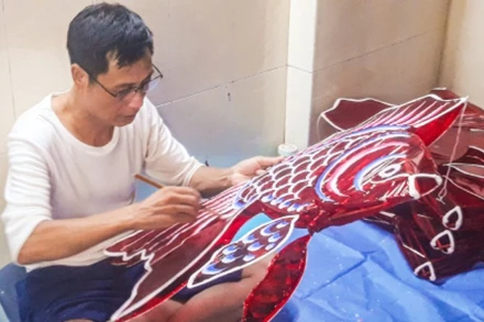 Những mẫu đèn truyền thống quen thuộc nhưng mang nhiều ý nghĩa .