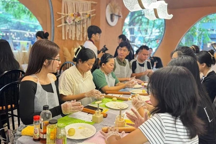 Những buổi workshop được tổ chức mỗi tuần như một không gian để dạy nghề.