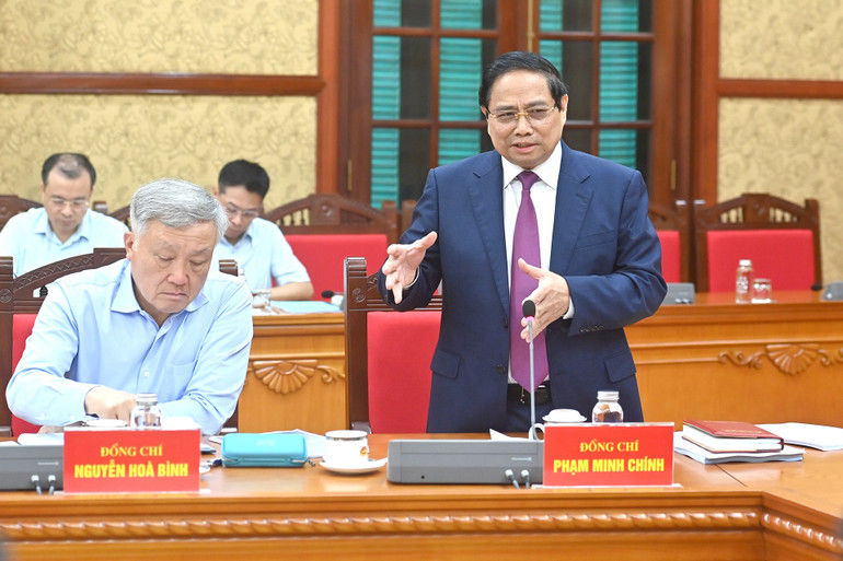 Thủ tướng Chính phủ Phạm Minh Chính phát biểu tại cuộc làm việc. (Ảnh: ĐĂNG KHOA) a5-bnd-6967.jpg