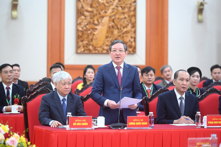 Chủ tịch Hội Nông dân Việt Nam Lương Quốc Đoàn phát biểu tại cuộc gặp mặt. (Ảnh ĐĂNG KHOA) a4-bnd-2704.jpg