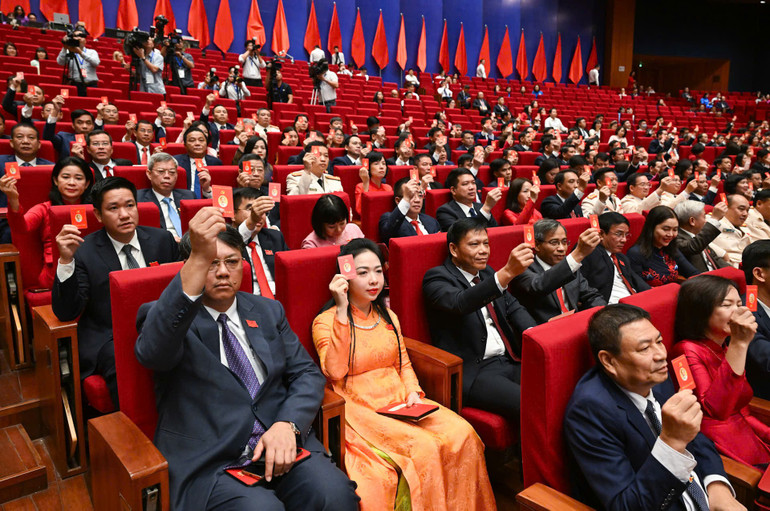 Đại biểu dự Đại hội. (Ảnh: DUY LINH) z7121907947747-bd722071a014ccd4a04e1a7b69a2ba2d.jpg