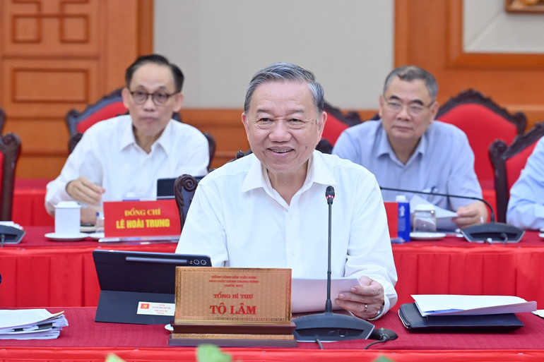 Tổng Bí thư Tô Lâm phát biểu tại buổi làm việc. (Ảnh: ĐĂNG KHOA) a25-bnd-4418.jpg