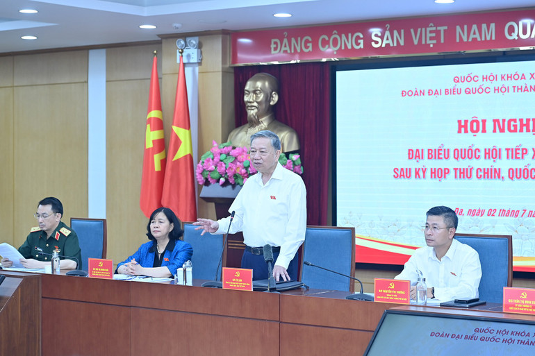 Tổng Bí thư Tô Lâm phát biểu ý kiến tại buổi tiếp xúc cử tri thành phố Hà Nội sau Kỳ họp thứ 9, Quốc hội khóa XV. (Ảnh: ĐĂNG KHOA) a19-bnd-1668.jpg
