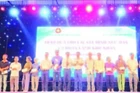 Ban tổ chức chương trình trao 60 suất quà tặng các hộ ngư dân có hoàn cảnh khó khăn, hộ nghèo trên địa bàn thành phố.