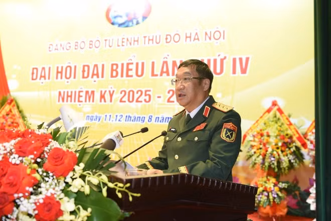 Thượng tướng Phạm Hoài Nam phát biểu tại Đại hội. (Ảnh: HOÀNG VIỆT)