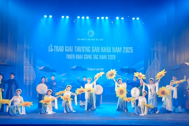 Một tiết mục nghệ thuật tại buổi lễ.
