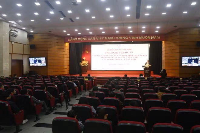 Hội nghị tập huấn về phân cấp, phân quyền và phân định thẩm quyền trong lĩnh vực quản lý nhà nước của Bộ Khoa học và Công nghệ.