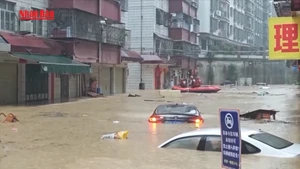 [Video] Trung Quốc phân bổ khoảng 60 triệu USD khắc phục hậu quả mưa lũ