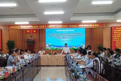 Toàn cảnh buổi làm việc.