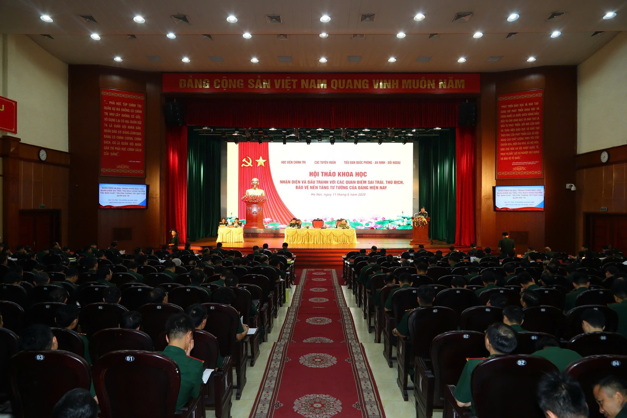 Toàn cảnh hội thảo. img-20250611-132340.jpg