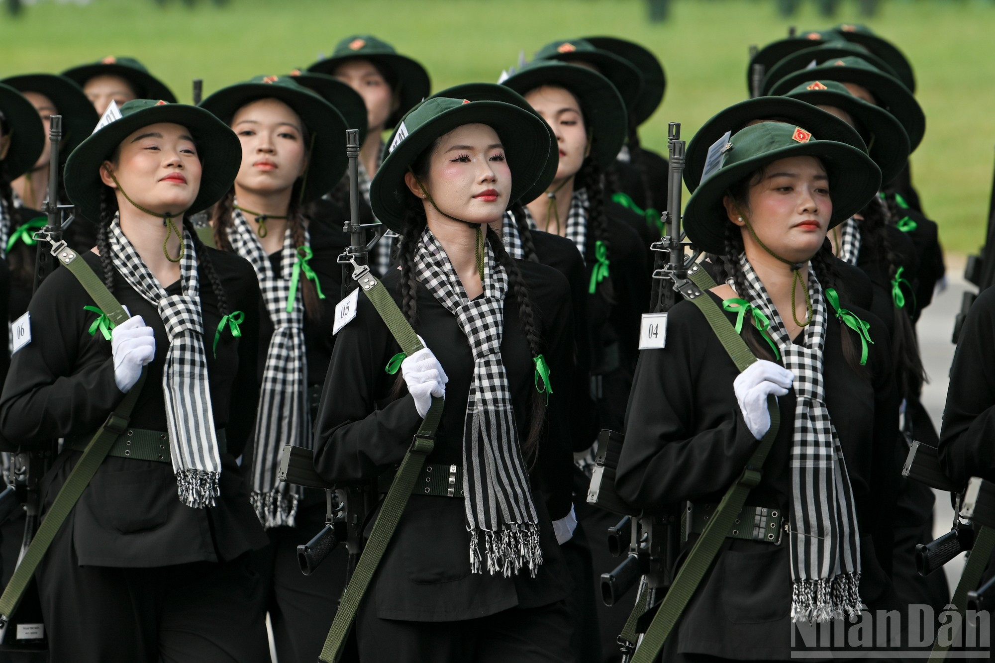 Khối Nữ du kích miền nam. ndo_br_tong-hop-luyen-8619.jpg