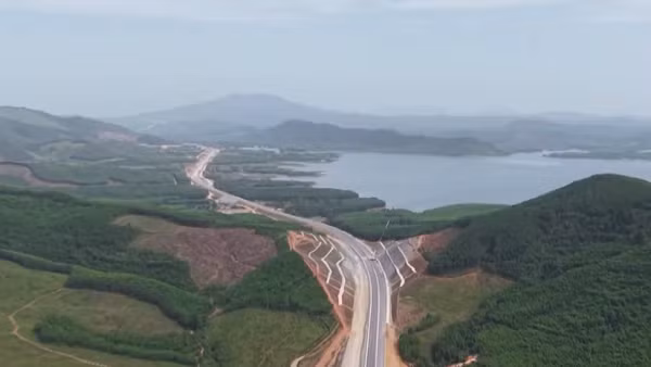 [Video] Bộ Xây dựng đề xuất xây mới, mở rộng gần 3.000 km cao tốc 5 năm tới