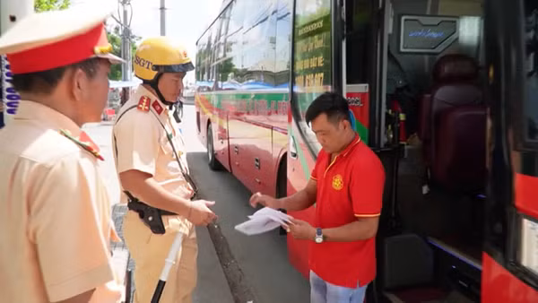 [Video] Rà soát hoạt động kinh doanh vận tải qua ứng dụng công nghệ