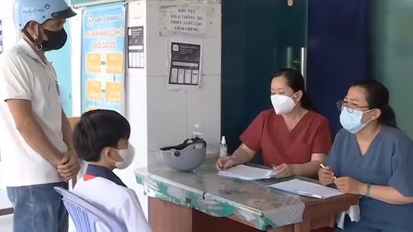 [Video] Thành phố Hồ Chí Minh tăng cường phòng, chống bệnh não mô cầu trong trường học