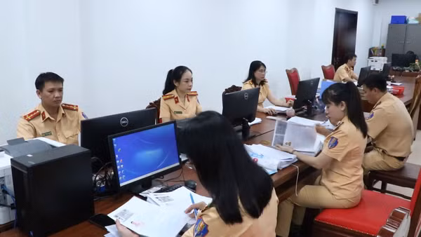 [Video] TP Hồ Chí Minh rà soát dữ liệu đăng ký xe, đề xuất tăng phạt lỗi đỗ xe
