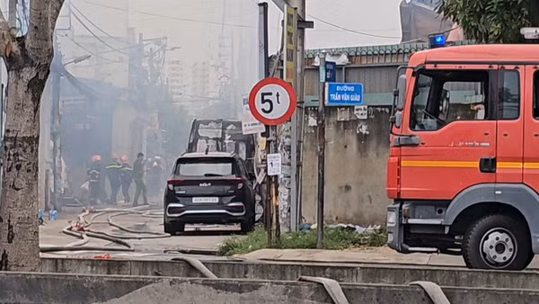 [Video] Cảnh báo nguy cơ cháy nổ trong những ngày mưa ngập kéo dài