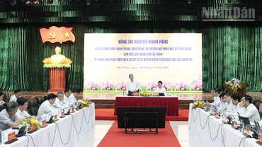 Đoàn công tác Bộ Khoa học và Công nghệ làm việc với thành phố Đà Nẵng.