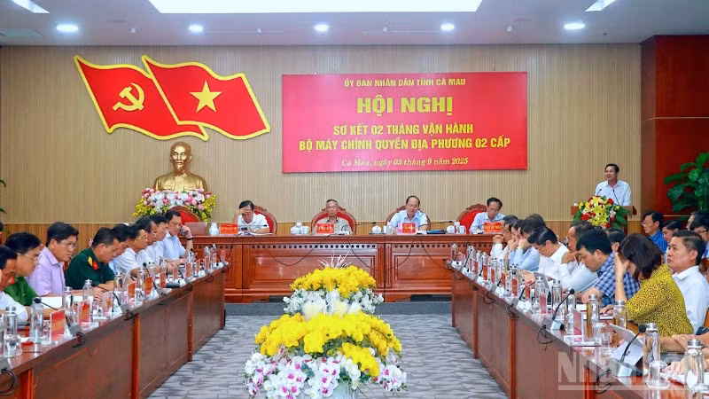 Hội nghị sơ kết tại Cà Mau vào chiều 3/9 được kết nối trực tuyến với đầu cầu 64 đơn vị cấp xã trong toàn tỉnh.