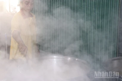 Nấu đường thốt nốt ở vùng Thất Sơn.