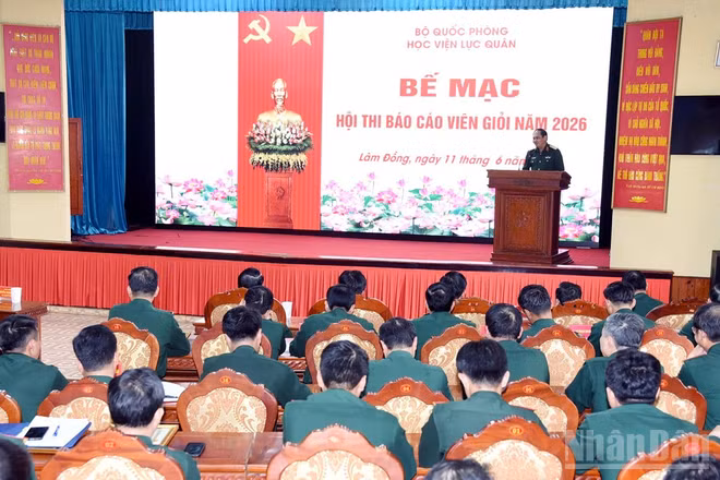 Học viện Lục quân tổ chức bế mạc Hội thi báo cáo viên giỏi cấp học viện năm 2026.