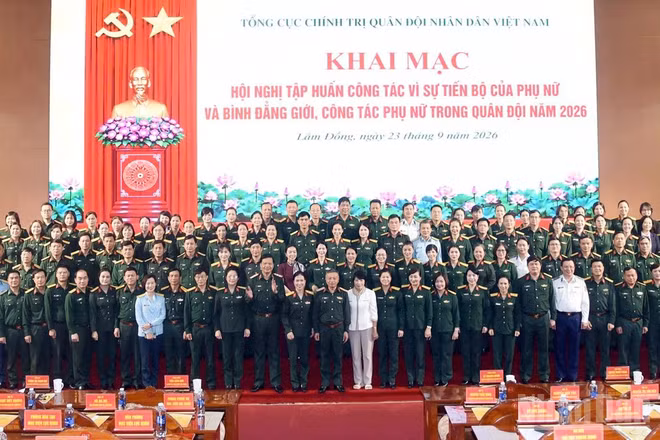 Các đại biểu tham dự Hội nghị tập huấn công tác Vì sự tiến bộ của phụ nữ và bình đẳng giới, công tác phụ nữ trong quân đội năm 2026. (Ảnh: BẢO VĂN)